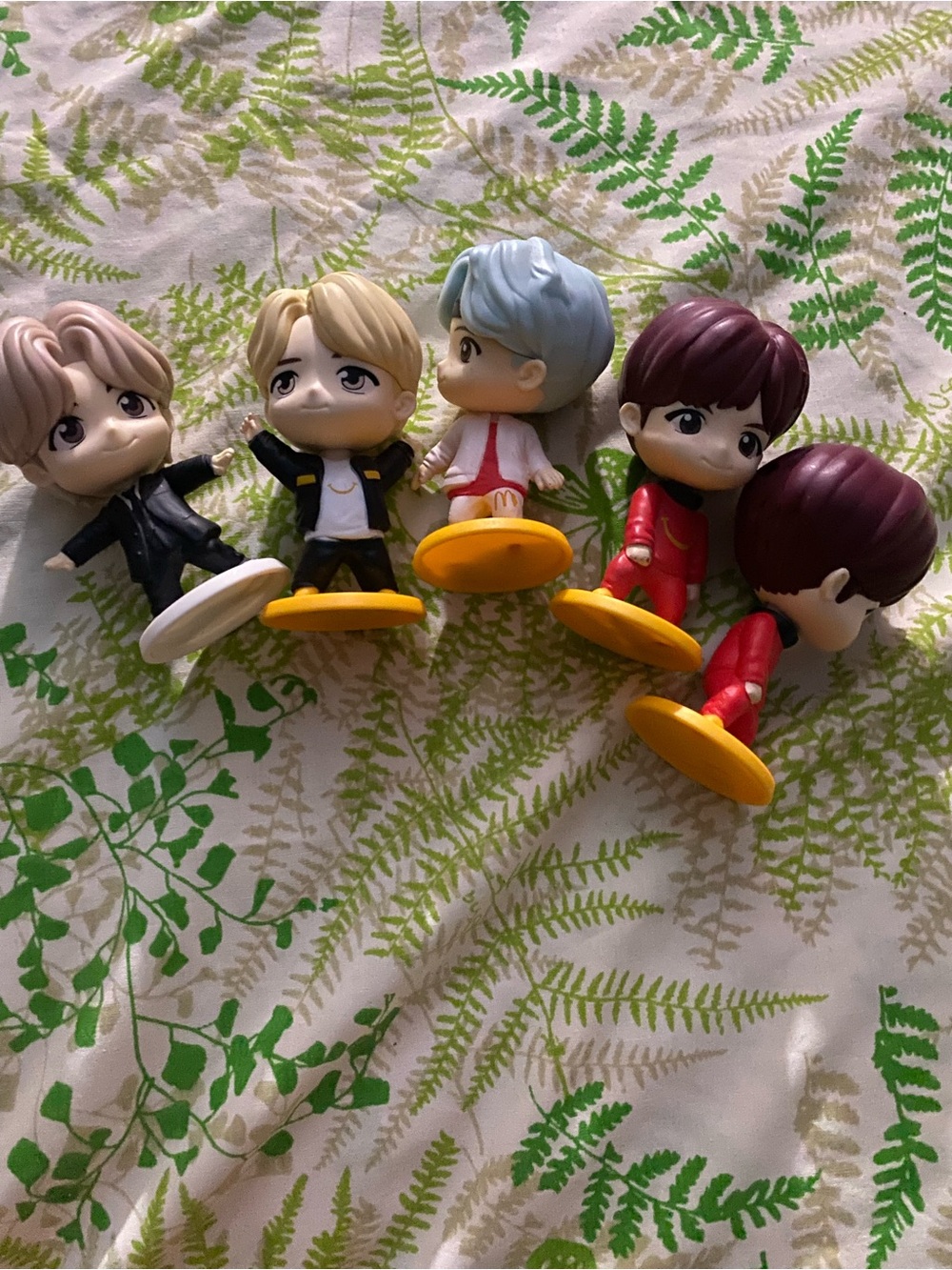 McDonald tin tan encore bts figurine